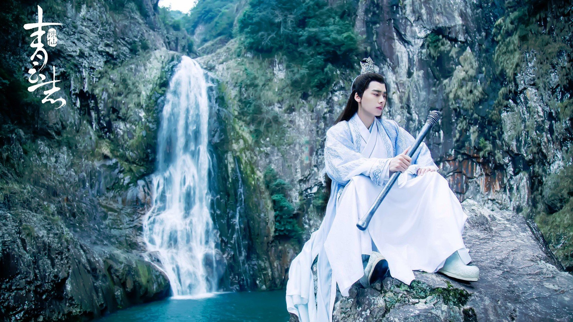 国足替补席战术调整效果，国足主力1_3替补